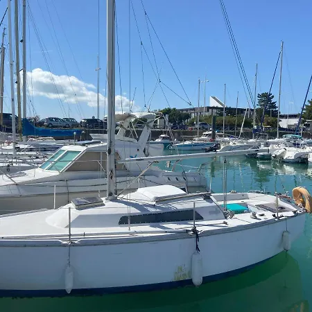 Location Un Petit Voilier * La Rochelle (Charente-Maritime)